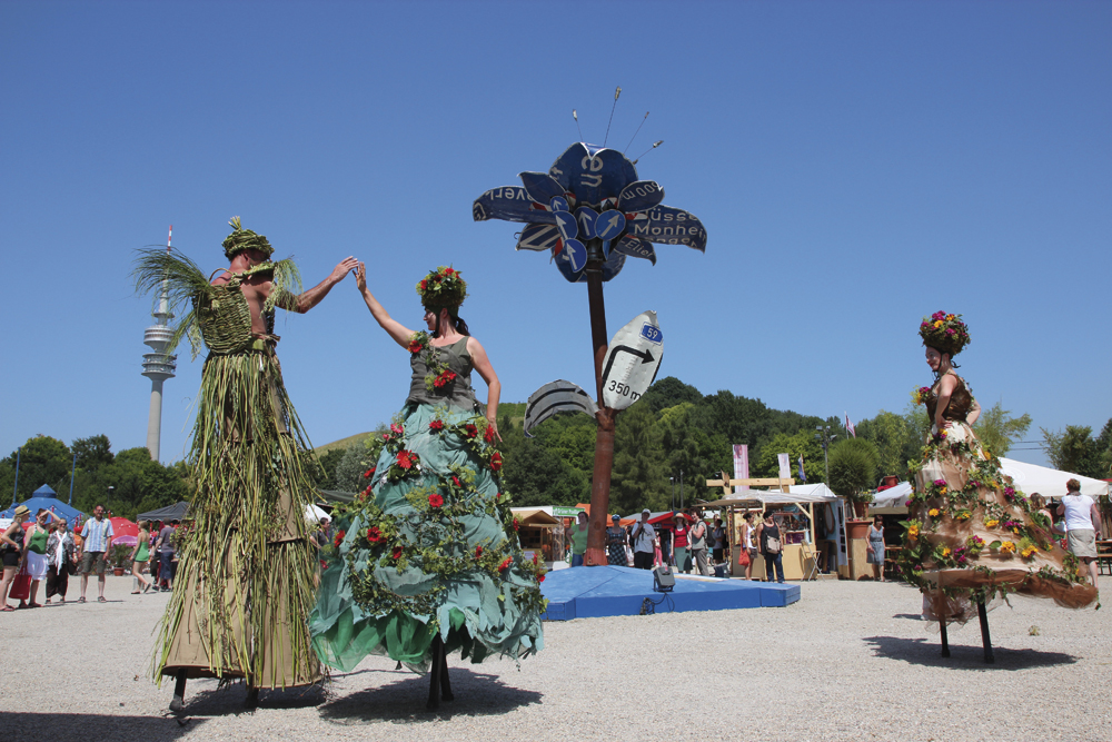 Performance en Tollwood . /TOLLWOOD