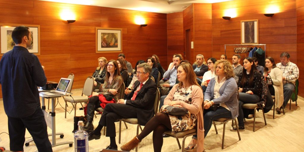 Presentación de Bayern a medida a los agentes de OTAVA. /LM